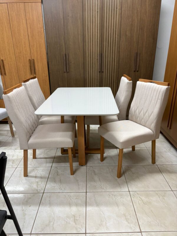 Conjunto Mesa Pedro com 4 Cadeiras - Linnib